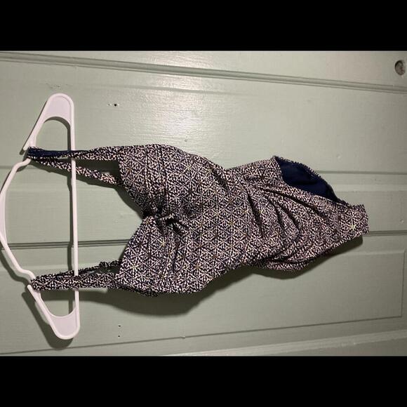 Nip Tuck Swimsuit  Navy with Pink patternOne Piece Size 4 - Picture 2 of 13